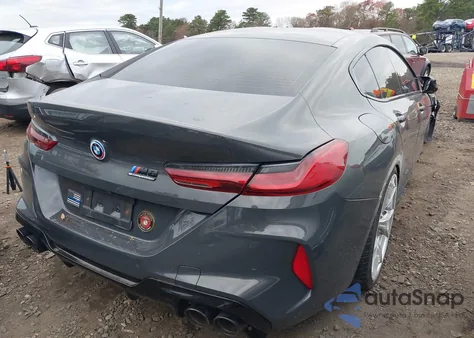 2024 BMW M8 Gran Coupe Competition z USA, uszkodzony, nr VIN WBSGV0C02RCP30475